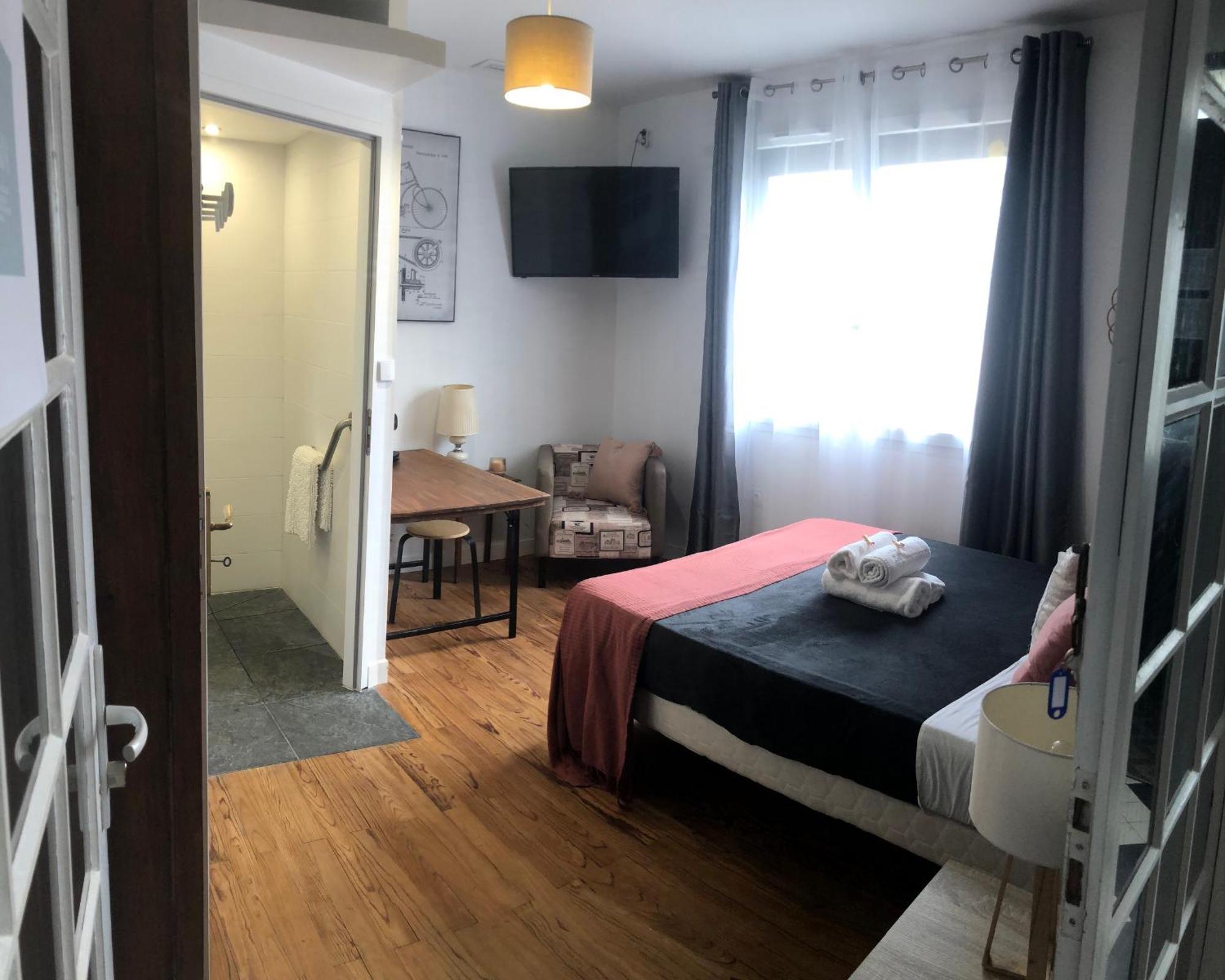 "Les Logis D'Argent" Chambre D'Hote Avec Wc, Sdb, Tv, Wifi, Option Petit Dejeuner , Parking Mimizan-Plage Exteriör bild