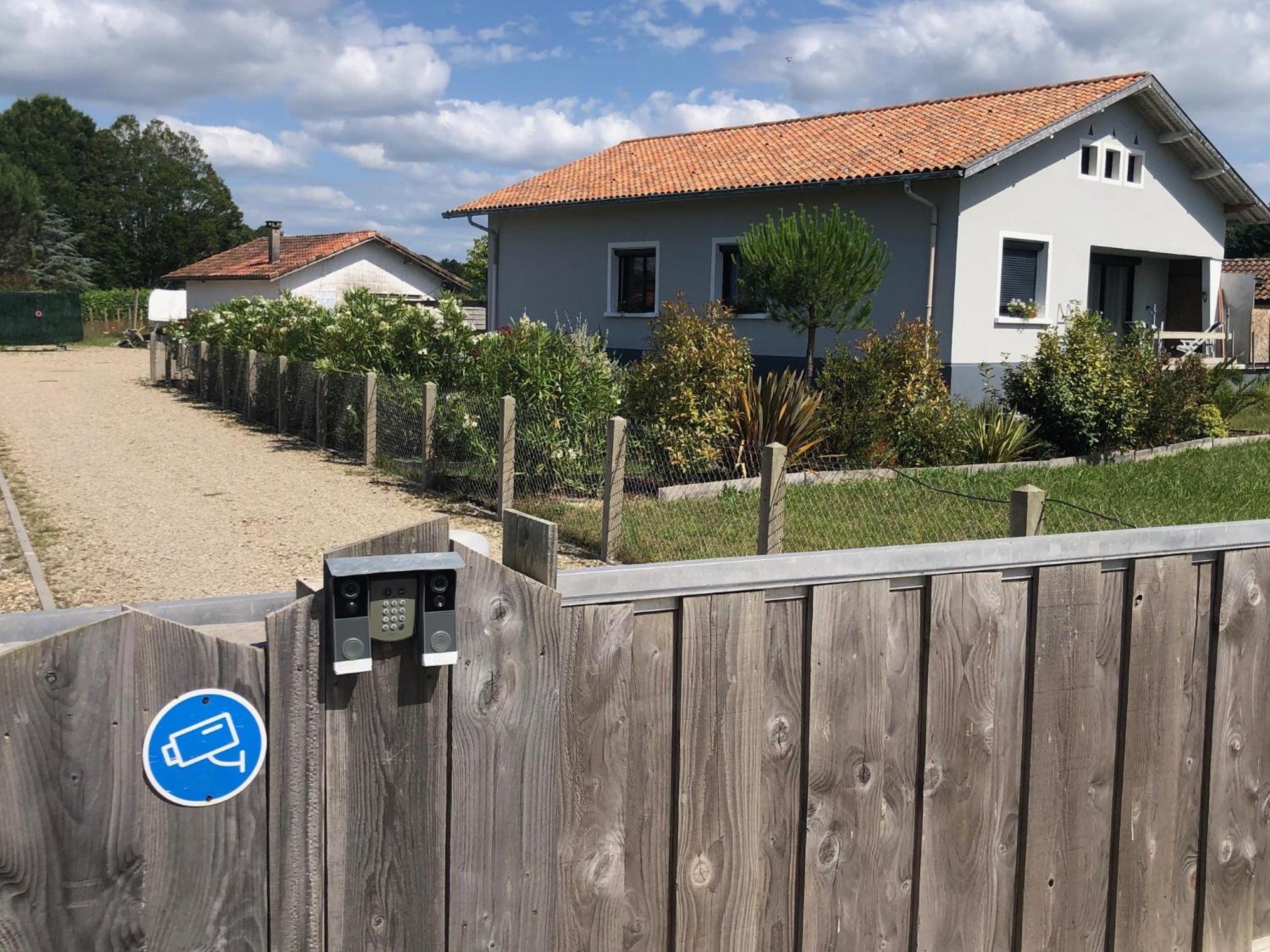"Les Logis D'Argent" Chambre D'Hote Avec Wc, Sdb, Tv, Wifi, Option Petit Dejeuner , Parking Mimizan-Plage Exteriör bild